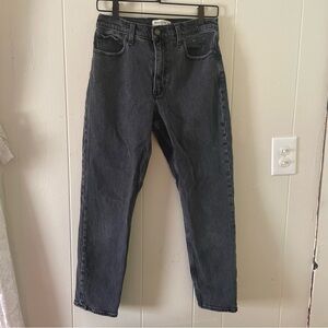 Abercrombie & Fitch The Mom High Rise 29/8R Dark Gray Jeans